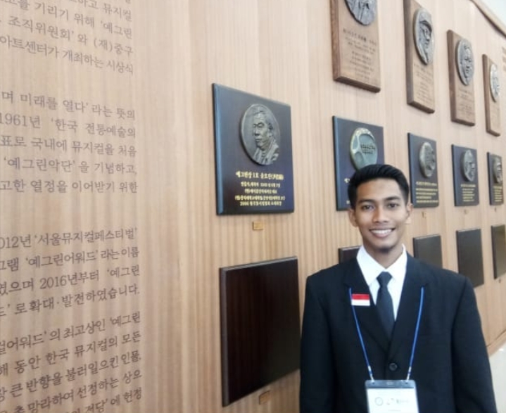 USU Faculty of Agriculture student Muhammad Dava Warsyahdhana inaugurated as Ministry of Agriculture's Millennial Farmer Ambassador